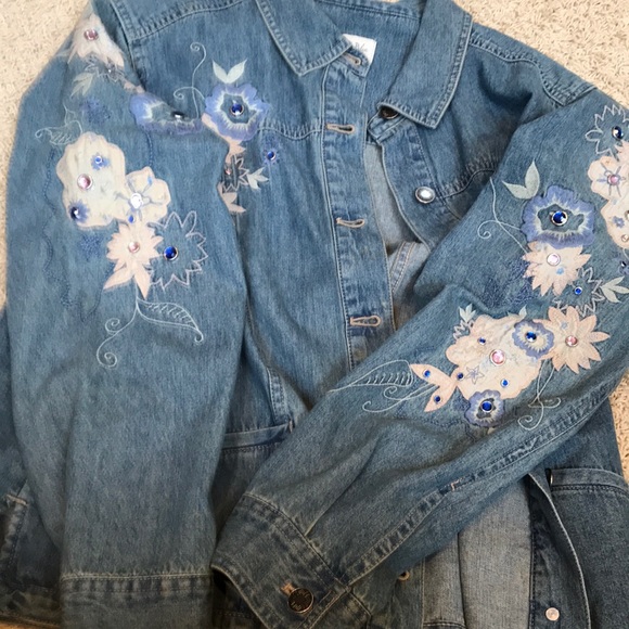 Darling light jean jacket embellished with blue, - Picture 3 of 7